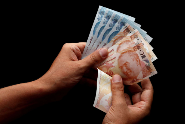 Foto - Her dediği çıkan isim kulislerden sızdırdı! En düşük emekli maaşına yapılacak yeni zammı duyurdu