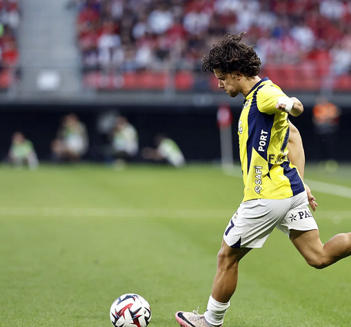 Foto - Her defasında direkten döndü ama... Anlaşma sağlandı! Ferdi Kadıoğlu gidiyor...