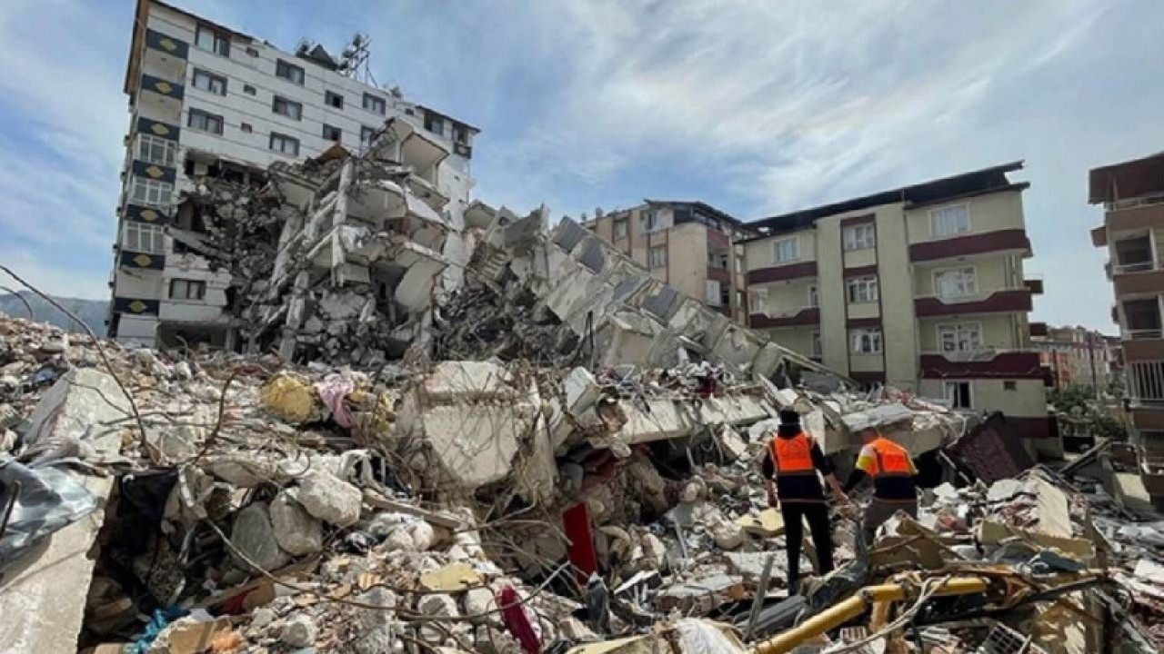 Foto - Her depremi bilen Üşümezsoy'dan korkutan uyarı! Yakın tarihte orada büyük deprem yaşanacak