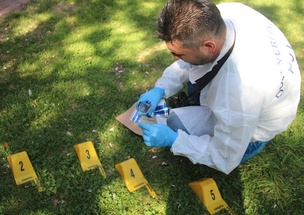 Foto - Her detay titizlikle inceleniyor! Delillerden suçluya böyle ulaşılıyor