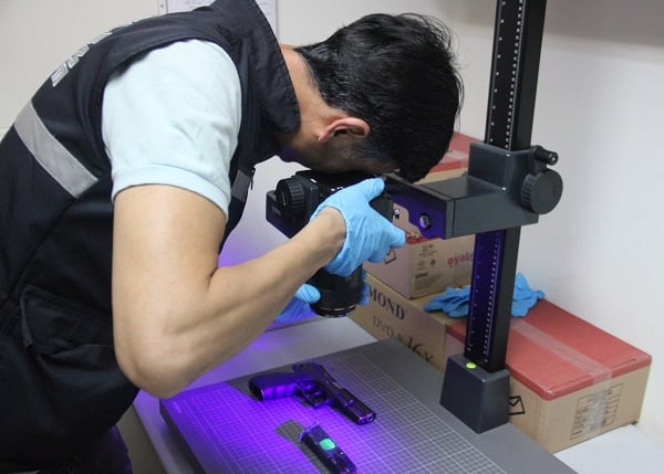 Foto - Her detay titizlikle inceleniyor! Delillerden suçluya böyle ulaşılıyor