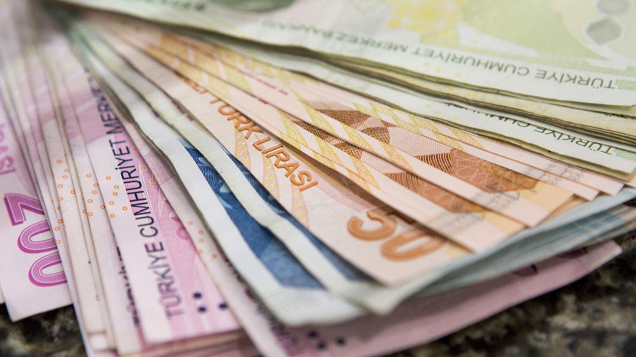 Foto - Her emekliye 8 bin lira verilecek