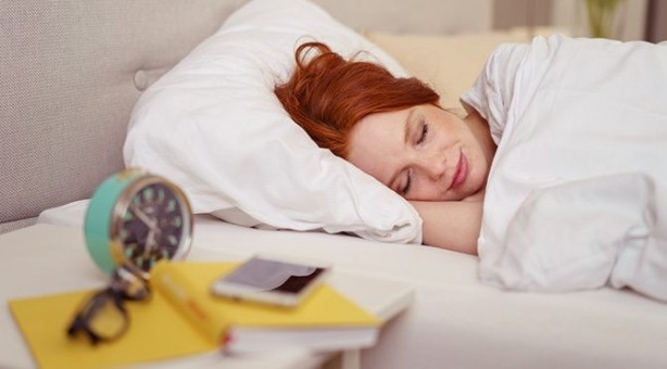 Foto - Her gece bu tarafa doğru uyuyanlar en doğrusunu yapıyor! En faydalı uyuma şekli ortaya çıktı