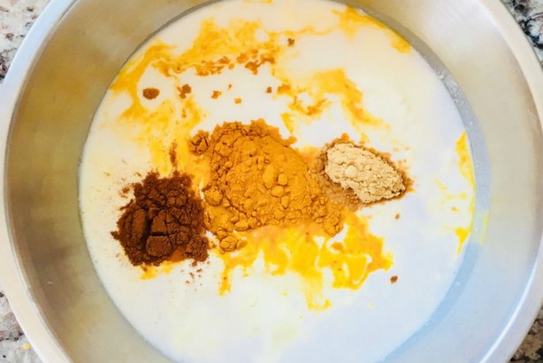 Foto - Her gece zerdeçallı yoğurt yerseniz...