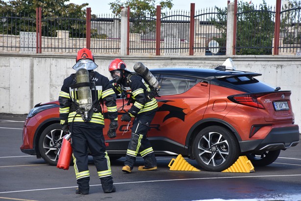 Foto - Her geçen gün sayıları artıyor! İtfaiyecilerden dikkat çeken tatbikat