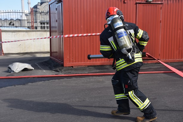 Foto - Her geçen gün sayıları artıyor! İtfaiyecilerden dikkat çeken tatbikat