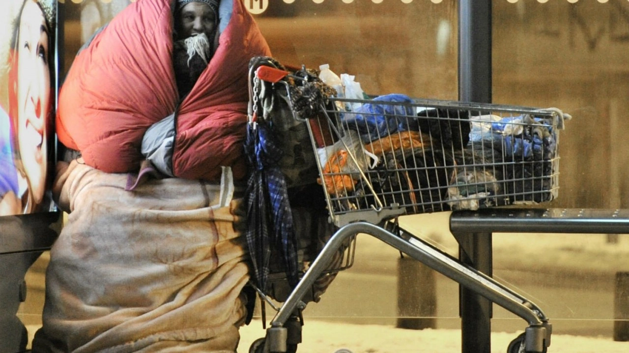 Foto - Her gün 4 evsiz ölüyor!
