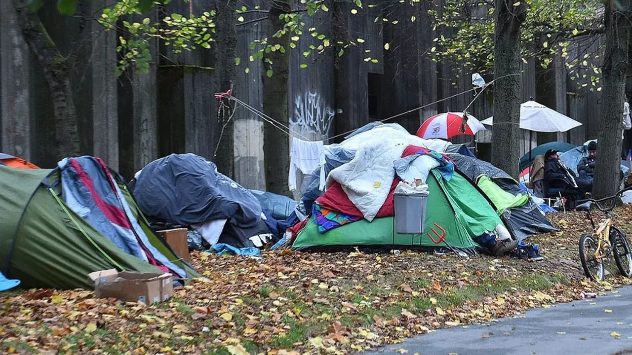 Foto - Her gün 4 evsiz ölüyor!