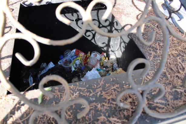 Foto - Her gün binlerce kişi yanından geçiyor! Kimse ne olduğunu bilmiyor