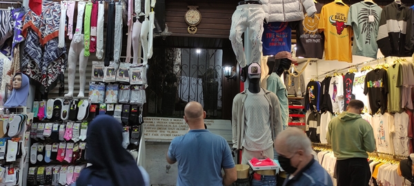 Foto - Her gün yanından binlerce insan geçiyor ama kimse fark etmiyor!