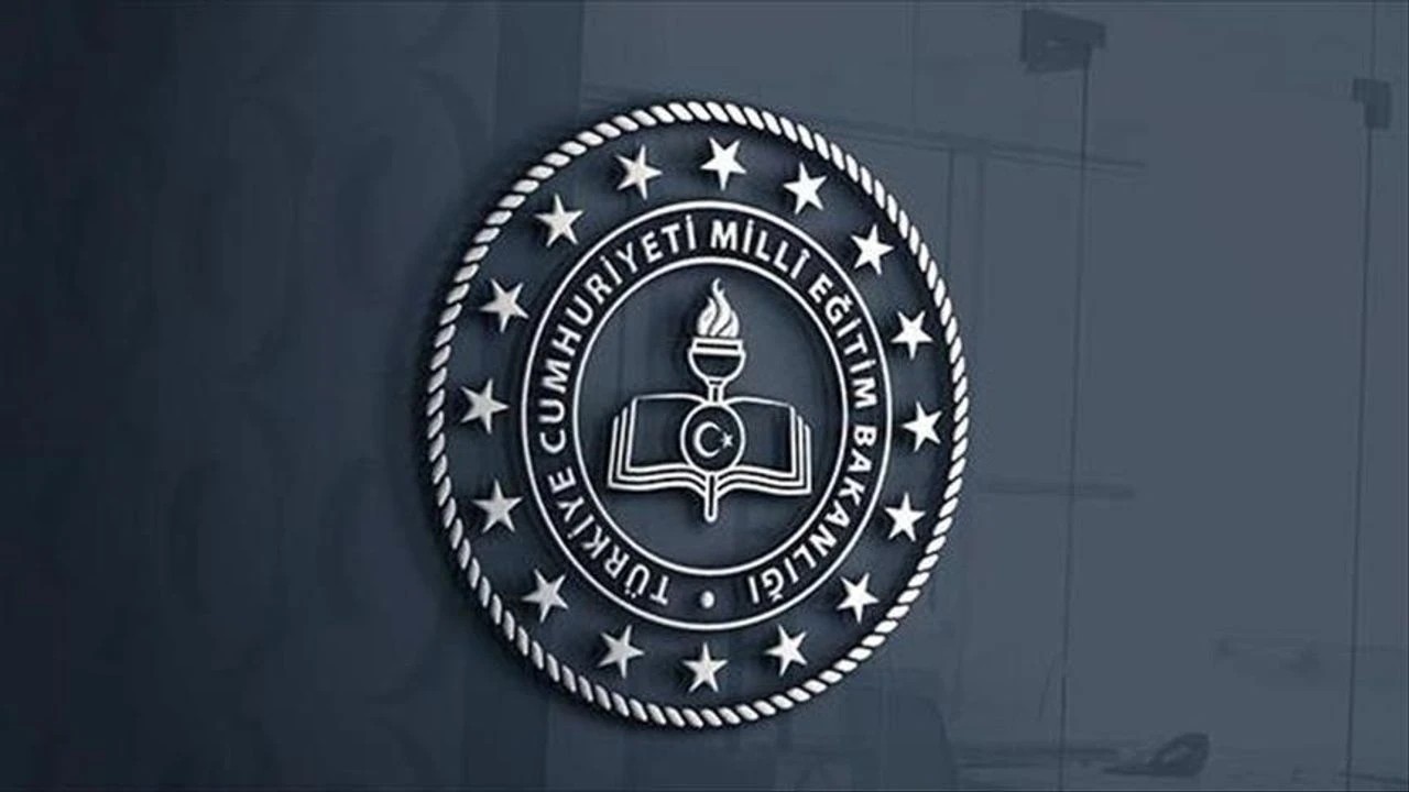 Foto - Her gün yeni bir palavra ile geliyorlar! MEB’den müfredat dışı ders yalanlaması