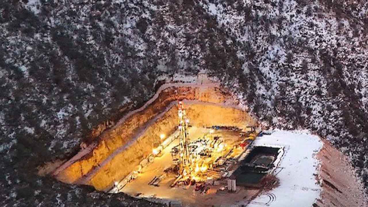 Herkes nefesini tuttu: 500 bin metrekarede petrol heyecanı