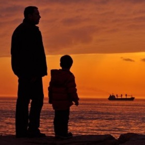 Foto - "Her kırdığın insan için şu tahtaya çivi çak"