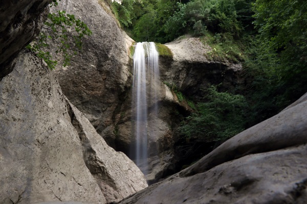 Foto - Her mevsim ayrı güzel! Bu güzellik için kilometrelerce yol yürüyorlar
