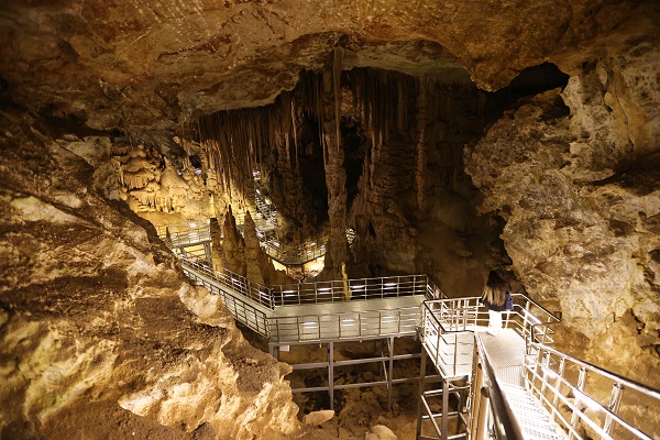 Foto - Her mevsimin gözdesi: Çal Mağarası