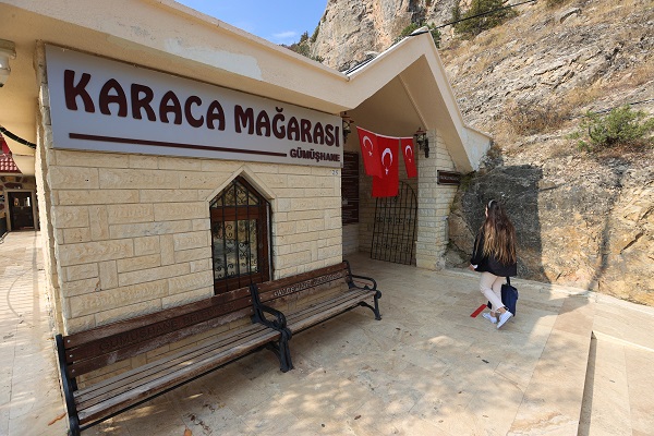 Foto - Her mevsimin gözdesi: Çal Mağarası