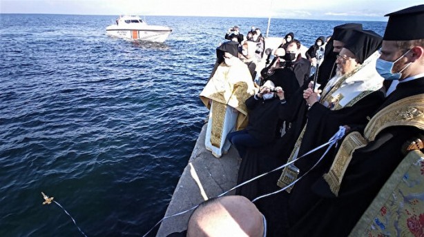 Foto - Her şey birden oldu! Papazlar o ilimize akın etmeye başladı! Gözlerine inanamadılar