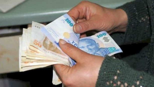 Foto - Her şeyi bilen yapay zekaya soruldu! Bakın asgari ücret ne kadar olacak