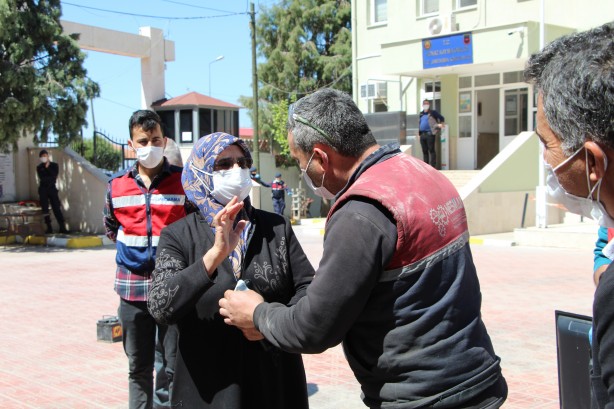 Foto - Hırsızın evinden çıkanlar şok etti