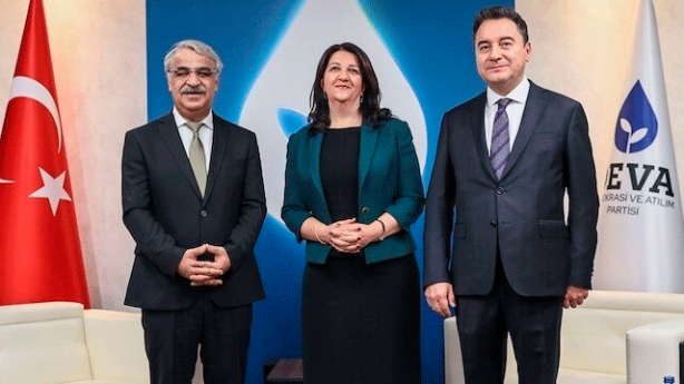 Her şeyi itiraf etti! Babacan kendini HDP'nin 3. genel başkanı zannediyor