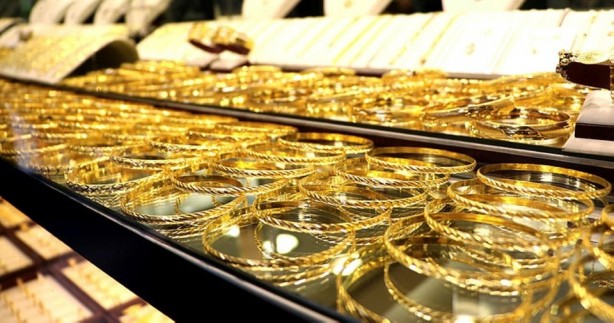 Foto - Cebinde, bankada, yastık altında altını olanlar dikkat! Hatice Kolçak duyurdu: 400 lira birden bekliyorum, az kaldı