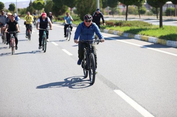 Foto - Her tarafı pırıl pırıl yaptılar! Onun kim olduğunu duyanlar şaşırıyor