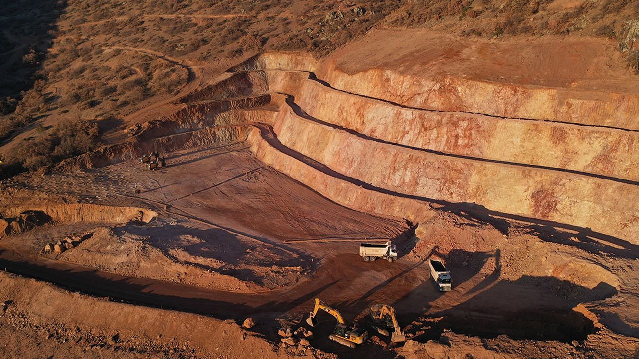 Foto - Her tarafından altın fışkırıyor! Dünya devi Türkiye'nin 66 bin nüfuslu ilçesinde resmen kamp kurdu