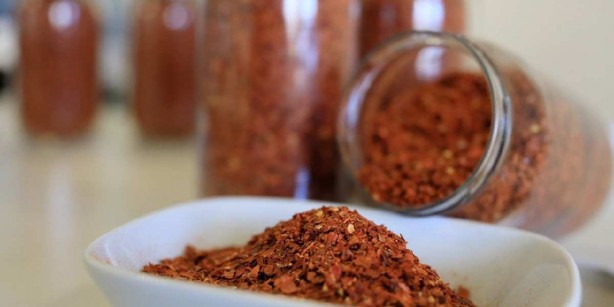 Foto - Her yemeğin içinde kullanılıyor! Yıllarca lezzet diye talaş yemişiz! Uzmanlar uyardı: Sahtesi böyle anlaşılıyor