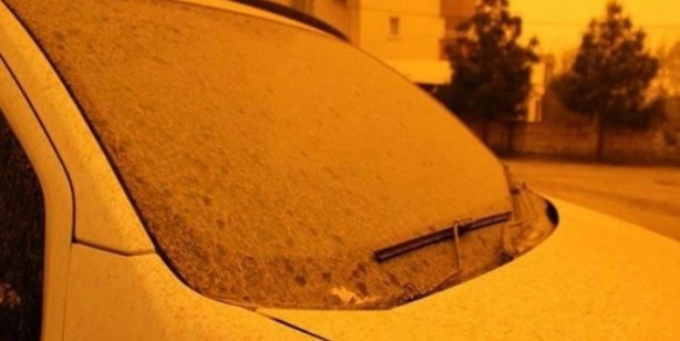 Foto - Her yer kiremit rengine bezendi! Çöl tozunun bilinmeyen etkisini açıkladılar