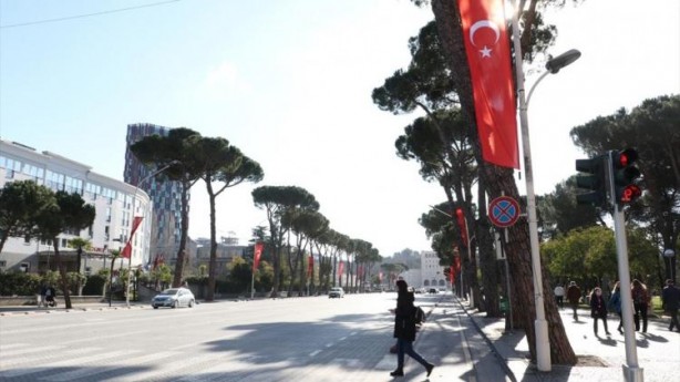 Her yer Türk bayrağı! Bir ülke Erdoğan'ı bekliyor