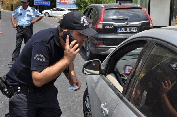 Foto - Her yerde 'Hain Askerler' aranıyor!