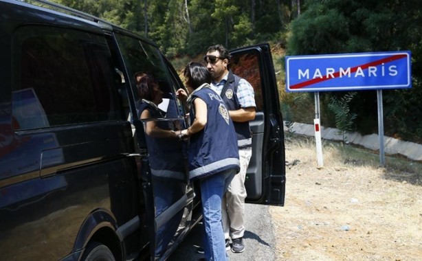 Foto - Her yerde 'Hain Askerler' aranıyor!