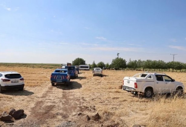 Foto - Yalnızca tek bir yerin ışığı yanıyor! Narin'in köyü karanlığa büründü