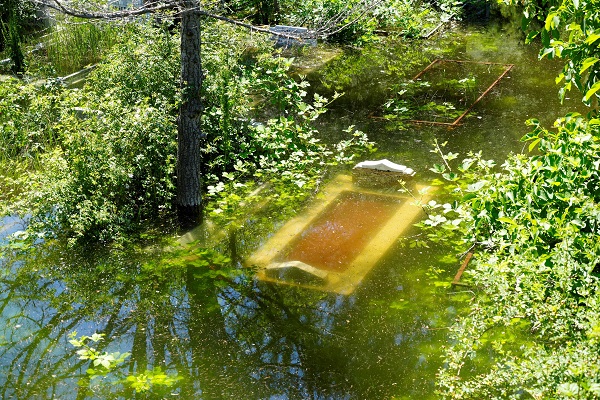 Foto - Her yıl aynı olay tekrarlanıyor! O ilde mezarlar sular altında kaldı