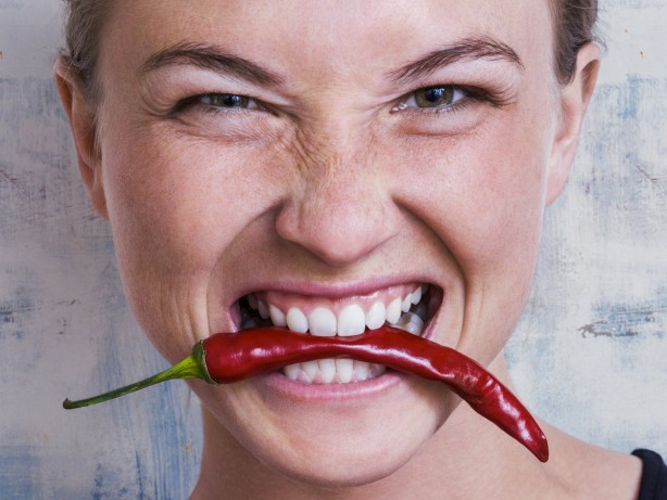 Foto - Herkes aynı hatayı yapıyor! Acı yedikten sonra su içmeyin çünkü...