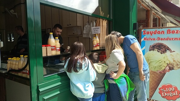 Foto - Herkes bu dükkana akın ediyor! 4 kuşaktır aynı mesleği yapıyorlar