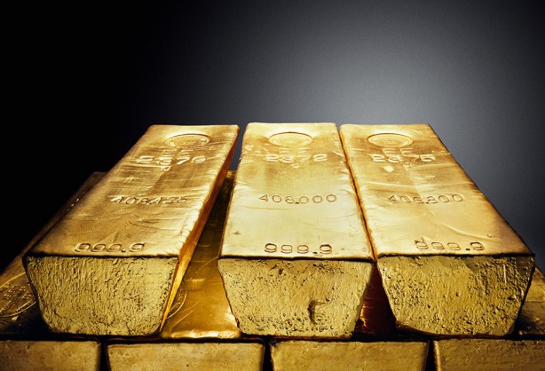 Foto - Herkes bu gizemli kişiyi konuşuyor! Külçe külçe altın dağıtmaya başladı, kapı önüne 50, 100 gram altın bırakıp kaçıyor