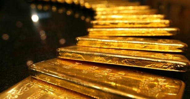 Foto - Herkes bu gizemli kişiyi konuşuyor! Külçe külçe altın dağıtmaya başladı, kapı önüne 50, 100 gram altın bırakıp kaçıyor