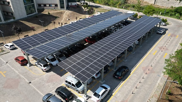 Foto - Herkes bu hastaneyi konuşuyor! Tükettiğinin iki katı enerji üretiyor