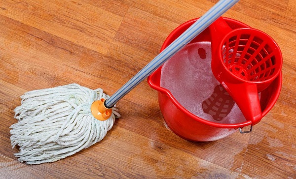 Foto - Herkes bu hatayı yapıyor! Ev temizliği yaparken bunları aklınızdan çıkarmayın