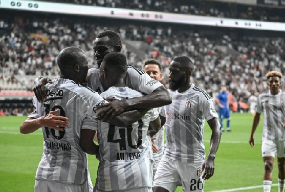 Foto - Herkes bu işe şaştı kaldı: Galatasaray'ın eski oyuncusu için seferberlik...