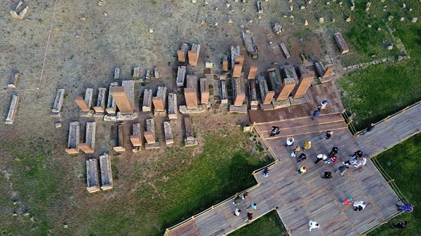 Foto - Herkes bu mezarlığı merak ediyor! Üç ayda 200 bin ziyaretçi