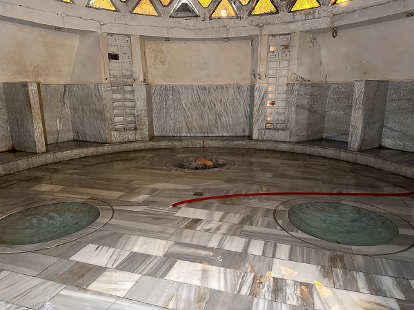 Foto - Herkes bu suyu görmek için o mahalleye gidiyor