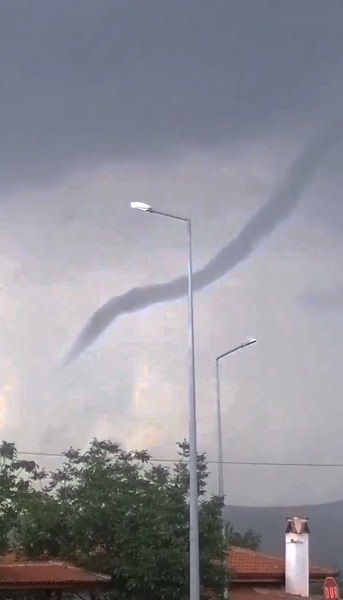 Foto - Herkes cep telefonuna sarıldı! 