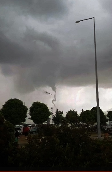 Foto - Herkes cep telefonuna sarıldı! 