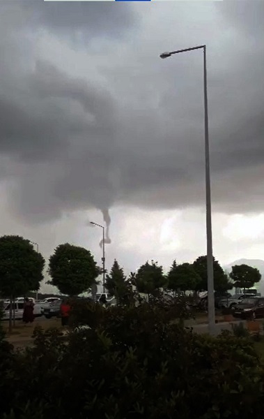 Foto - Herkes cep telefonuna sarıldı! 