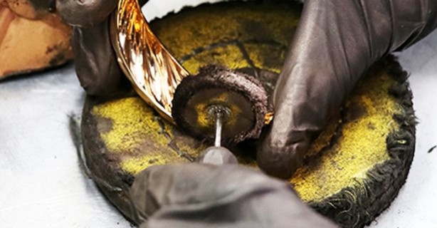 Herkes çöpe atıyor ama içinden altın çıktı! 7'den 70'e herkes peşine düştü sakın kaptırmayın