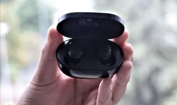 Foto - Herkes kullanıyor ama kimse bilmiyor! Kablosuz kulaklıklarda inanılmaz tehlike