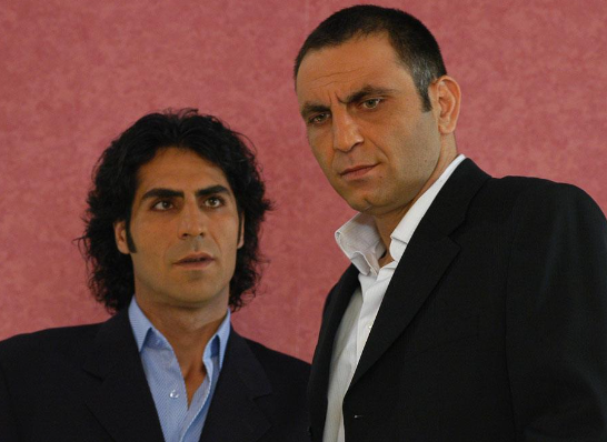 Foto - Herkes Kurtlar Vadisi Kaos'u bekliyordu! Yıldız isim ters köşenin en büyüğünü yaptı... İşte yeni dizisi