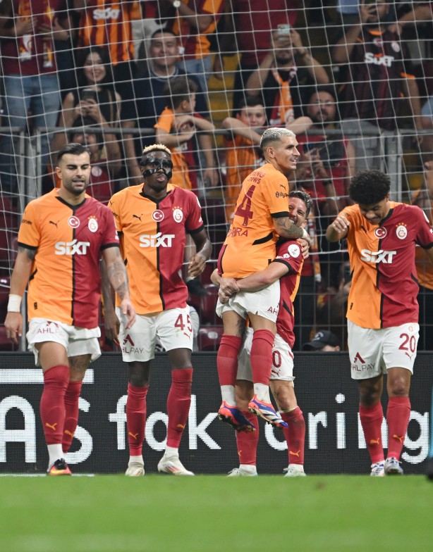 Herkes maske diyor ama Özat, eleştiri sonrası kaçmaya başladı bile! Dikkat çeken açıklama…